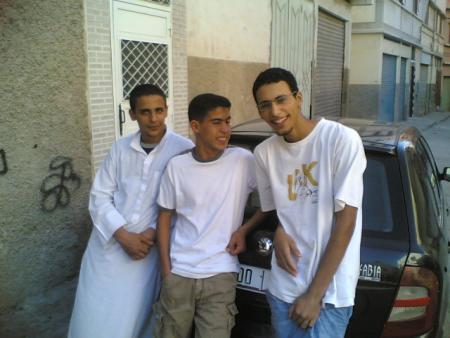 l3az lah ikhalikom dima khot